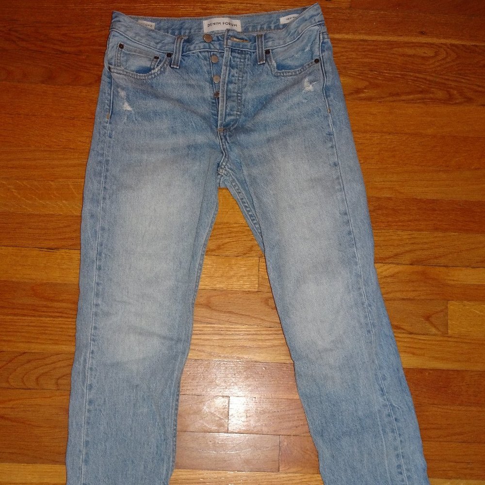 Denim Forum size 26 Ex Boyfriend Jeans